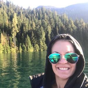 Meet your Posher, Andie